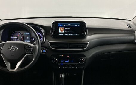 Hyundai Tucson III, 2020 год, 2 370 000 рублей, 5 фотография