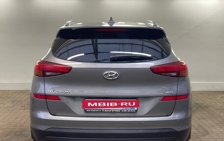 Hyundai Tucson III, 2020 год, 2 370 000 рублей, 3 фотография
