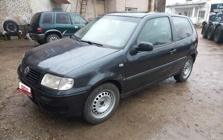 Volkswagen Polo III рестайлинг, 2000 год, 250 000 рублей, 1 фотография