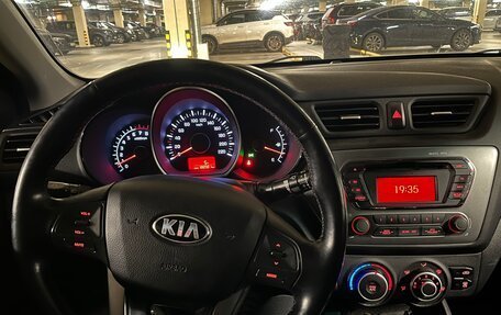 KIA Rio III рестайлинг, 2015 год, 779 000 рублей, 9 фотография
