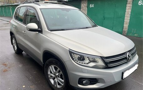 Volkswagen Tiguan I, 2015 год, 2 200 000 рублей, 2 фотография