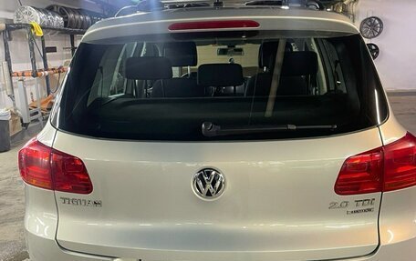 Volkswagen Tiguan I, 2015 год, 2 200 000 рублей, 6 фотография