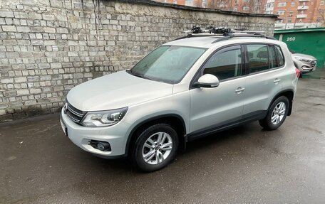 Volkswagen Tiguan I, 2015 год, 2 200 000 рублей, 14 фотография