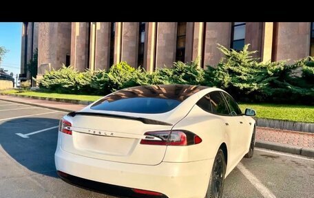 Tesla Model S I, 2017 год, 2 500 000 рублей, 5 фотография