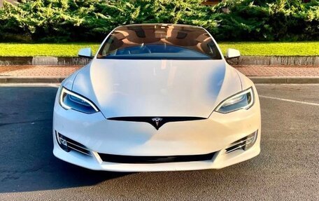 Tesla Model S I, 2017 год, 2 500 000 рублей, 3 фотография