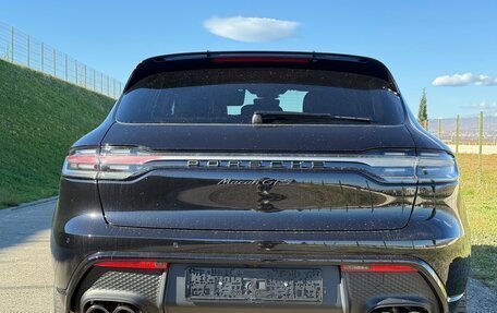 Porsche Macan I рестайлинг, 2025 год, 14 800 000 рублей, 4 фотография