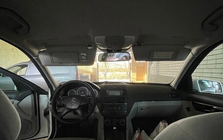 Mercedes-Benz C-Класс, 2008 год, 1 100 000 рублей, 4 фотография