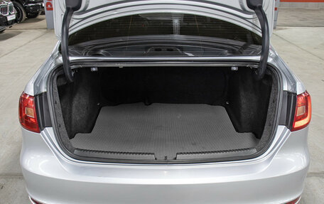 Volkswagen Jetta VI, 2013 год, 898 000 рублей, 10 фотография