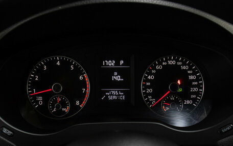 Volkswagen Jetta VI, 2013 год, 898 000 рублей, 13 фотография