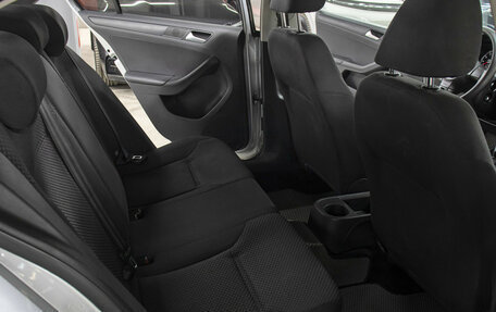 Volkswagen Jetta VI, 2013 год, 898 000 рублей, 12 фотография