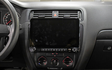 Volkswagen Jetta VI, 2013 год, 898 000 рублей, 15 фотография