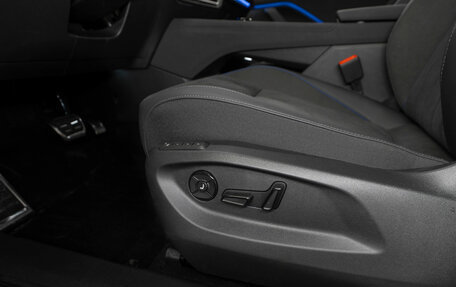 Volkswagen Tiguan, 2025 год, 5 250 000 рублей, 25 фотография