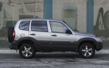 Chevrolet Niva I рестайлинг, 2011 год, 399 000 рублей, 5 фотография