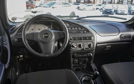 Chevrolet Niva I рестайлинг, 2011 год, 399 000 рублей, 6 фотография