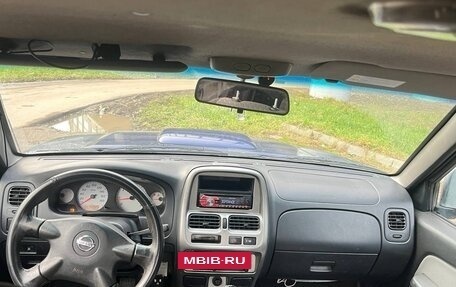 Nissan NP300, 2010 год, 650 000 рублей, 8 фотография