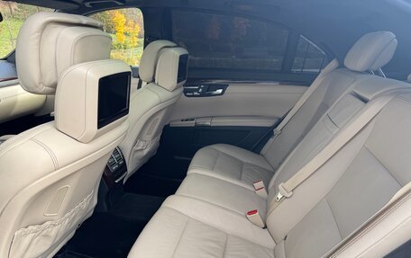 Mercedes-Benz S-Класс, 2013 год, 2 100 000 рублей, 15 фотография