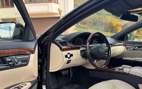 Mercedes-Benz S-Класс, 2013 год, 2 100 000 рублей, 10 фотография