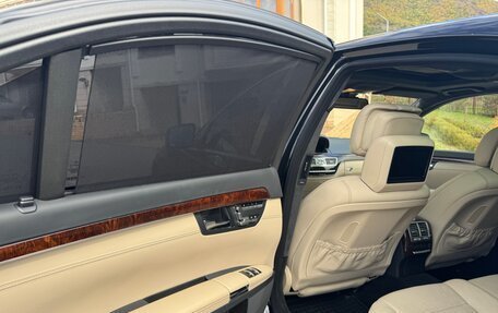 Mercedes-Benz S-Класс, 2013 год, 2 100 000 рублей, 14 фотография