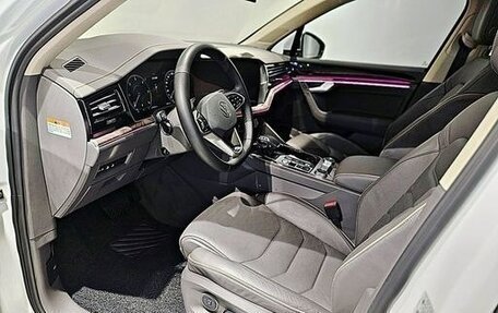 Volkswagen Touareg III, 2023 год, 5 900 000 рублей, 11 фотография