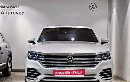 Volkswagen Touareg III, 2023 год, 5 900 000 рублей, 3 фотография