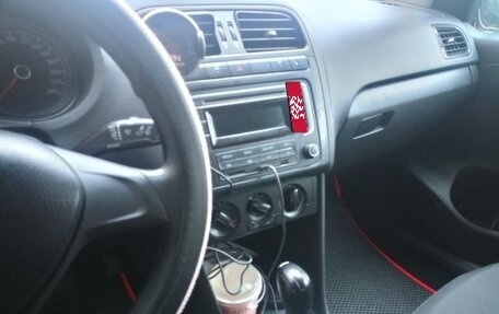 Volkswagen Polo VI (EU Market), 2017 год, 1 000 000 рублей, 7 фотография