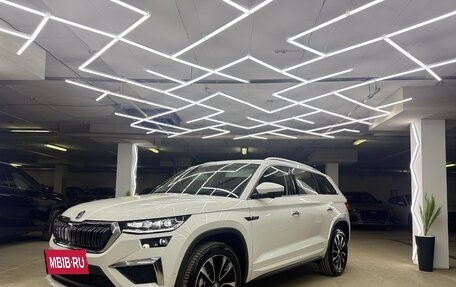 Skoda Kodiaq I, 2025 год, 4 600 000 рублей, 6 фотография