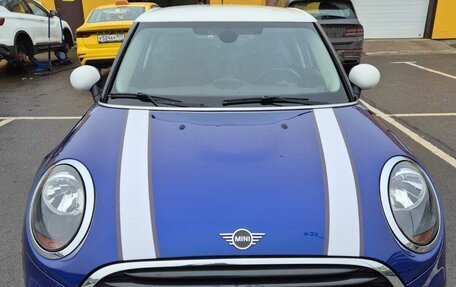 MINI Hatch, 2018 год, 1 750 000 рублей, 1 фотография