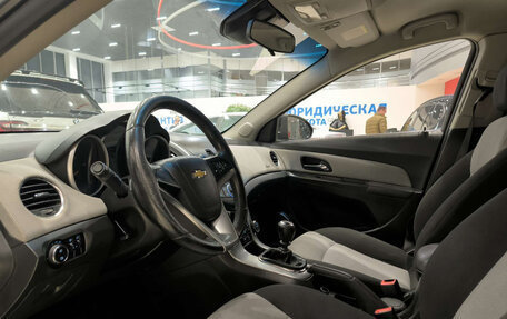 Chevrolet Cruze II, 2013 год, 650 000 рублей, 20 фотография