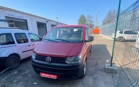 Volkswagen Transporter T5 рестайлинг, 2005 год, 700 000 рублей, 1 фотография