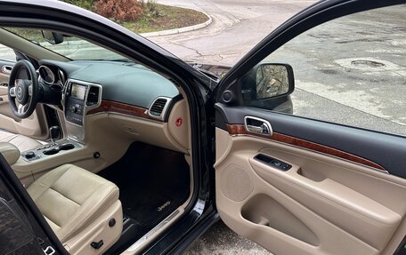 Jeep Grand Cherokee, 2012 год, 1 590 000 рублей, 13 фотография