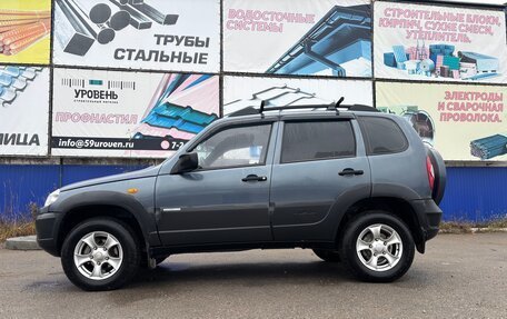 Chevrolet Niva I рестайлинг, 2010 год, 400 000 рублей, 3 фотография