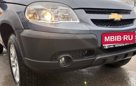 Chevrolet Niva I рестайлинг, 2010 год, 400 000 рублей, 5 фотография