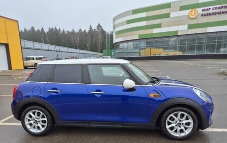 MINI Hatch, 2018 год, 1 750 000 рублей, 3 фотография