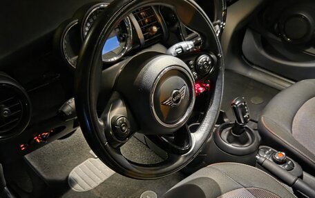 MINI Hatch, 2018 год, 1 750 000 рублей, 7 фотография