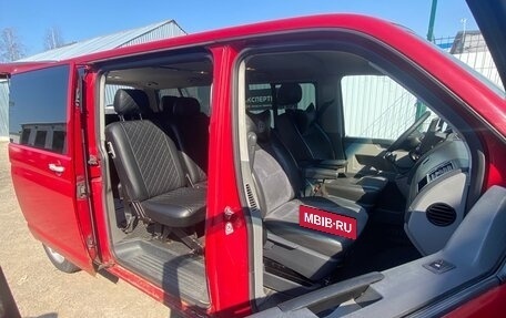 Volkswagen Transporter T5 рестайлинг, 2005 год, 700 000 рублей, 2 фотография