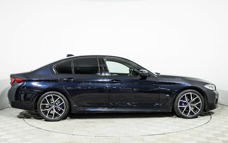 BMW 5 серия, 2021 год, 5 729 000 рублей, 4 фотография