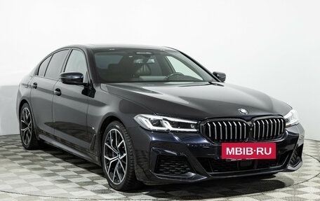 BMW 5 серия, 2021 год, 5 729 000 рублей, 3 фотография