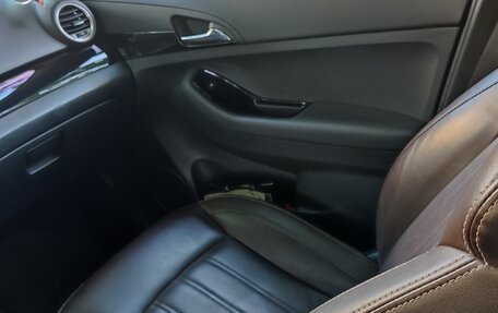 Chevrolet Orlando I, 2017 год, 1 720 000 рублей, 12 фотография