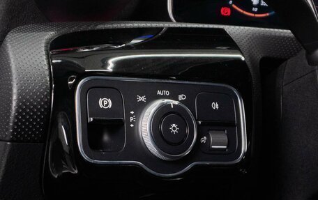 Mercedes-Benz A-Класс, 2020 год, 2 599 000 рублей, 16 фотография