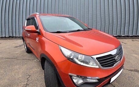 KIA Sportage III, 2010 год, 1 000 000 рублей, 24 фотография
