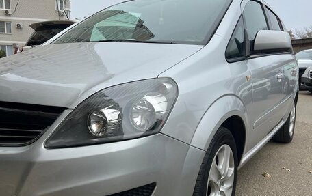 Opel Zafira B, 2012 год, 970 000 рублей, 10 фотография
