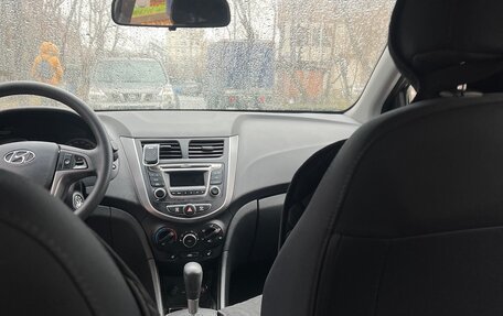 Hyundai Solaris II рестайлинг, 2016 год, 1 149 000 рублей, 2 фотография