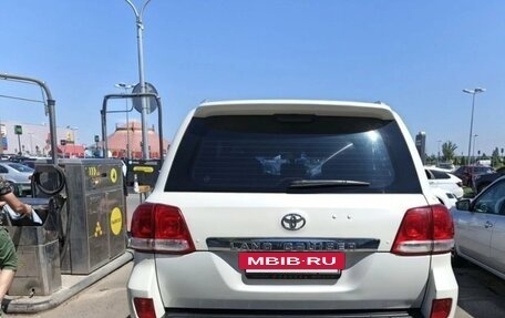 Toyota Land Cruiser 200, 2007 год, 2 800 000 рублей, 5 фотография