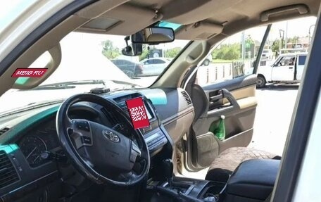 Toyota Land Cruiser 200, 2007 год, 2 800 000 рублей, 7 фотография