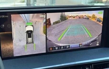 Infiniti QX80, 2025 год, 13 100 000 рублей, 8 фотография