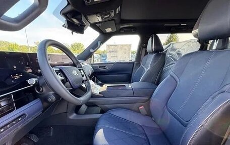 Infiniti QX80, 2025 год, 13 100 000 рублей, 15 фотография