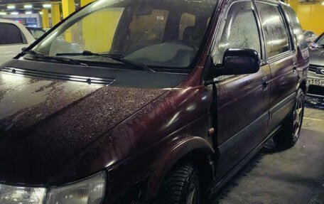 Mitsubishi Space Wagon III, 1995 год, 280 000 рублей, 4 фотография