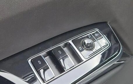 Cadillac Escalade V, 2025 год, 20 100 000 рублей, 20 фотография