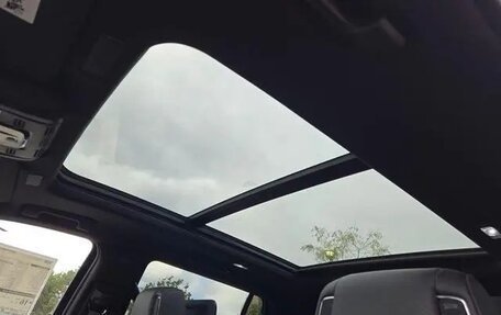 Cadillac Escalade V, 2025 год, 20 100 000 рублей, 25 фотография