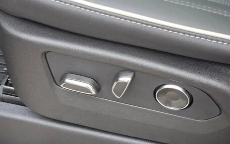 Cadillac Escalade V, 2025 год, 20 100 000 рублей, 23 фотография